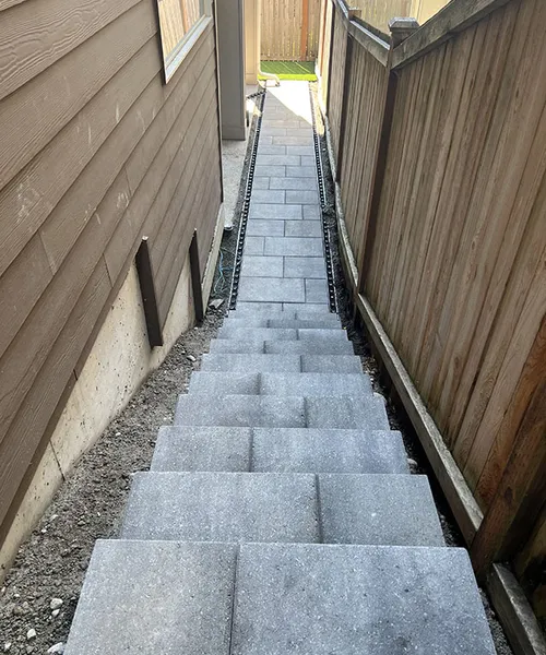 Patio, Walkway, Step Pavers & Syntetic Grass in Kenmore 
